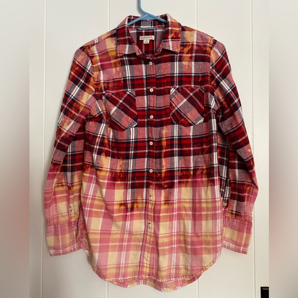 Ombre cotton flannel, size S. Merona brand Red, pink, white plaid. Super soft